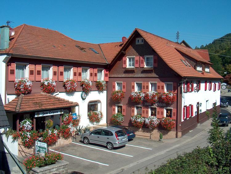 Готель Landgasthof-Pension Ochsen Форбах Екстер'єр фото